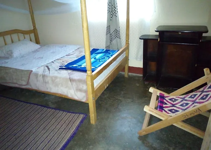Rwenzori Trekking Homestay